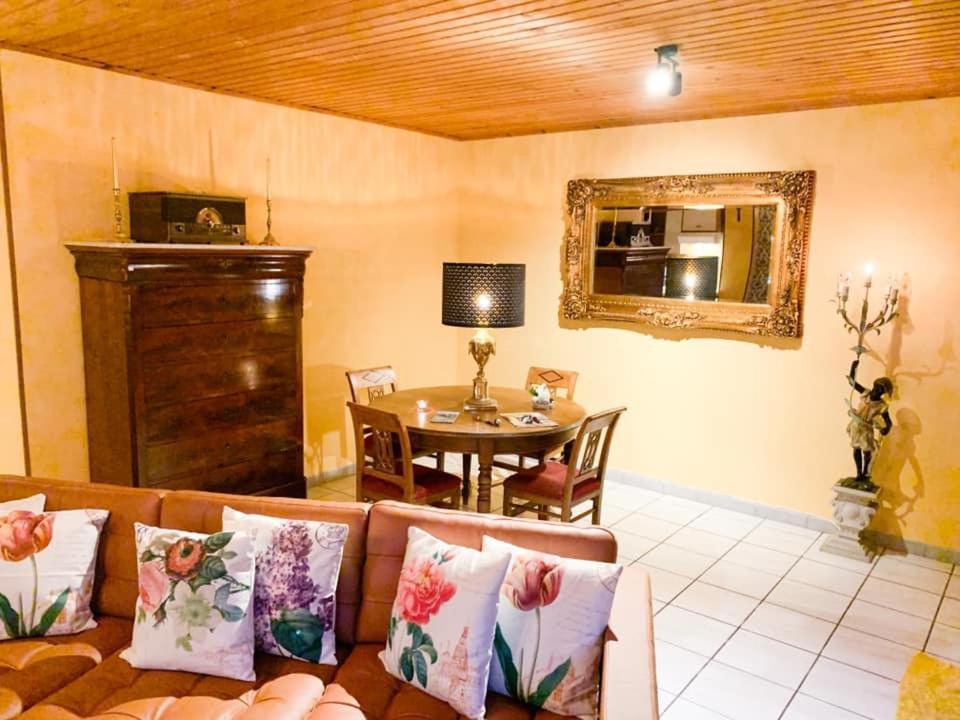 B&B Bourgeoisie*** Frahan Экстерьер фото